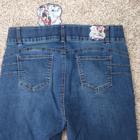 Highway Jeans All Love No Handles Size 16 New - Picture 4 of 7